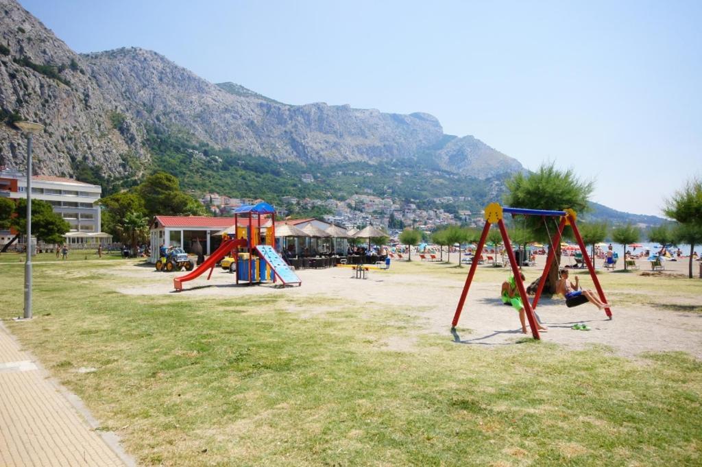 Villa Omis Exterior photo